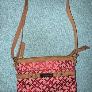 Tommy Hilfiger Red Pattern Crossbody with Tan Trim